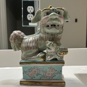 Ceramic Foo Dog Figurine